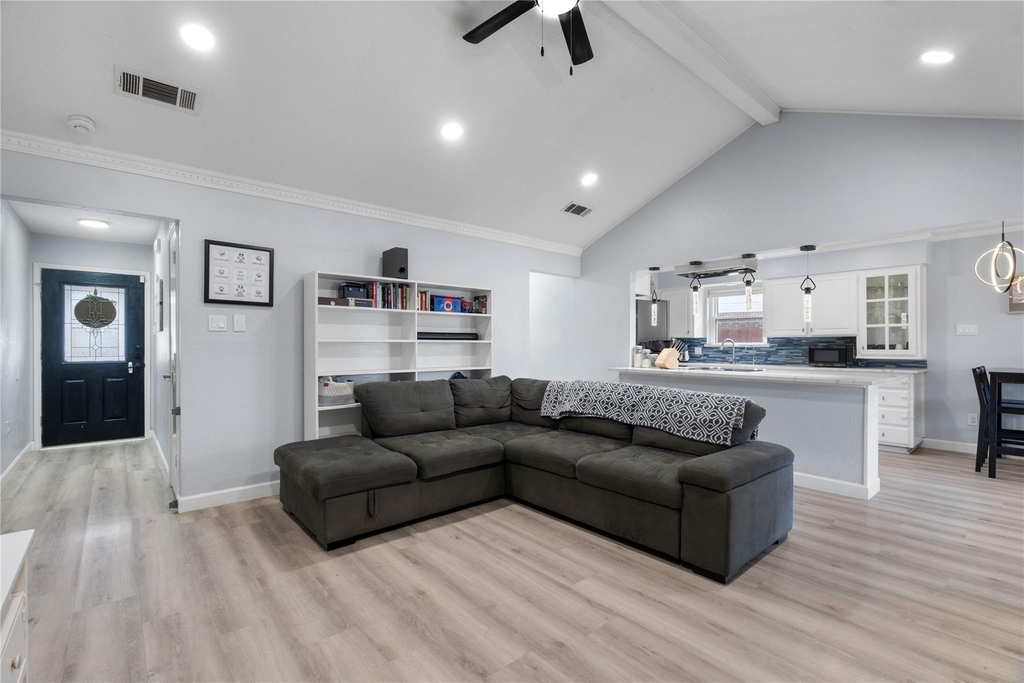 7629 Cedarhill Road - Photo 7