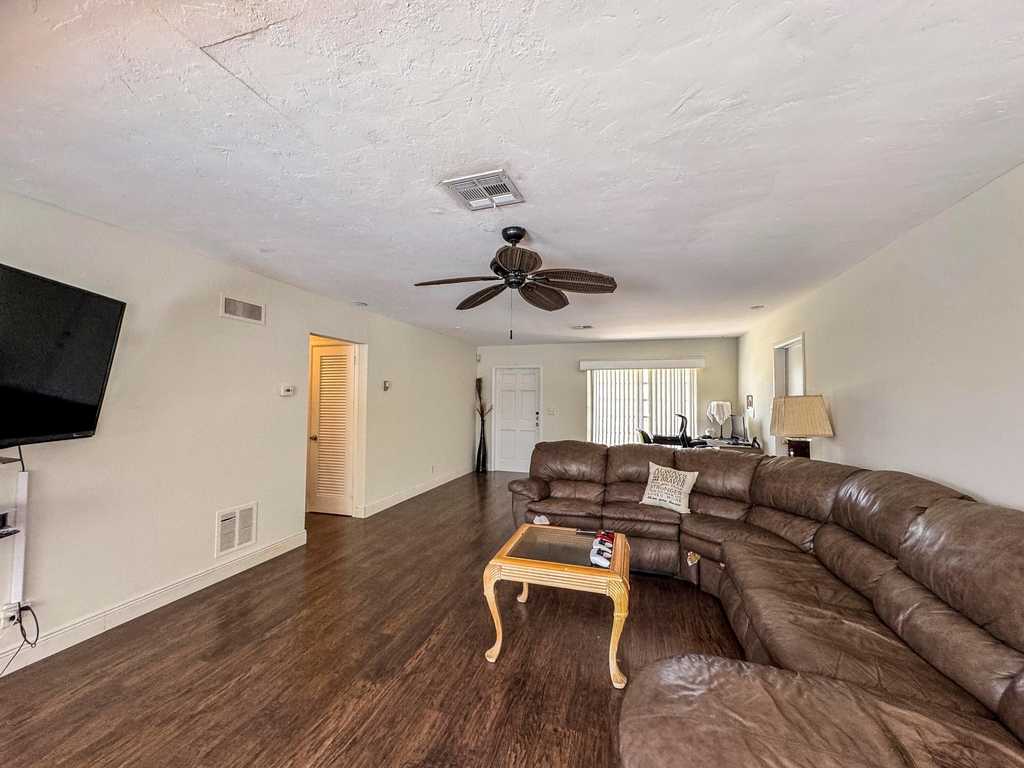 1326 Lake Erie Drive - Photo 1