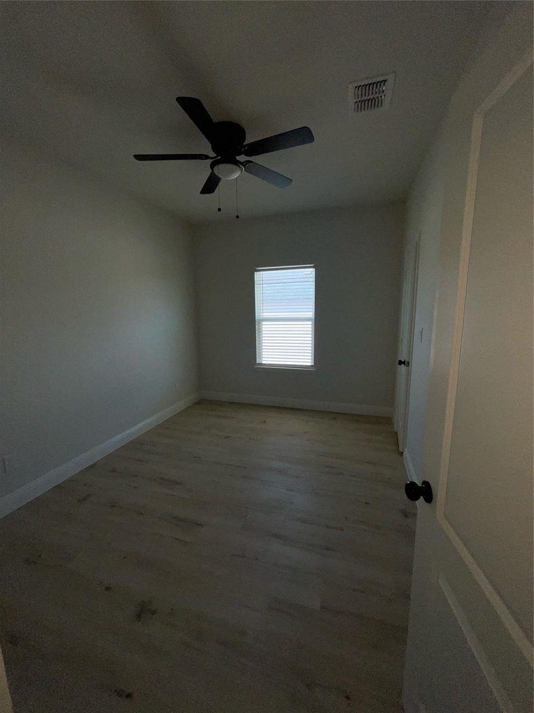 4441 Wayside Avenue - Photo 5