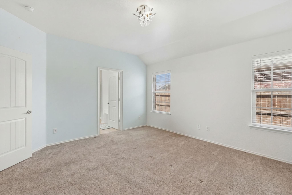104 Holly Street - Photo 21