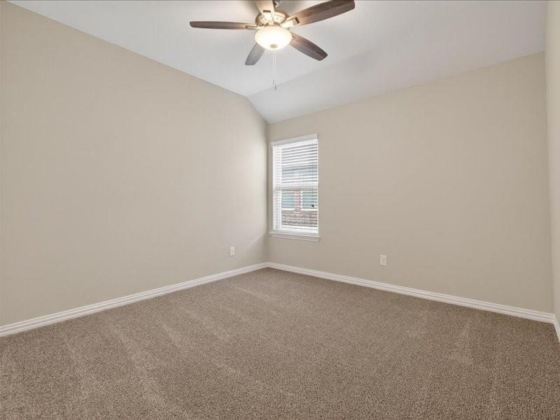 16020 Holly Creek - Photo 8