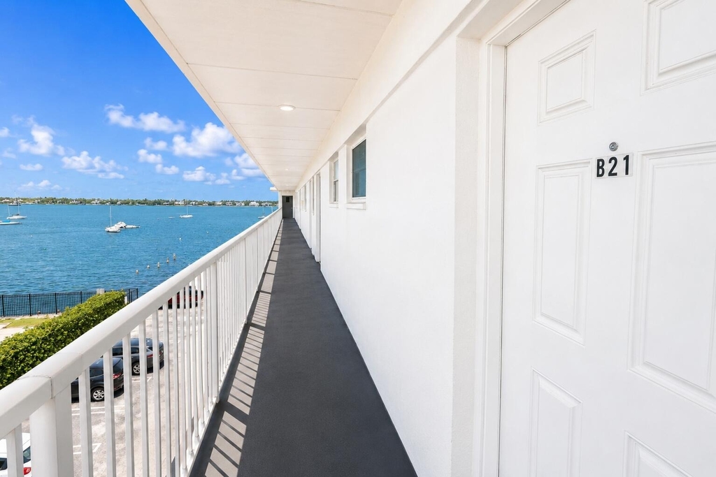 4500 N Flagler Drive - Photo 0