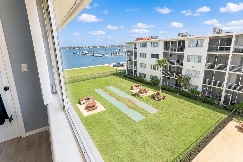 4500 N Flagler Drive - Photo 12