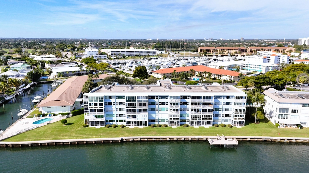 60 Yacht Club Drive - Photo 12