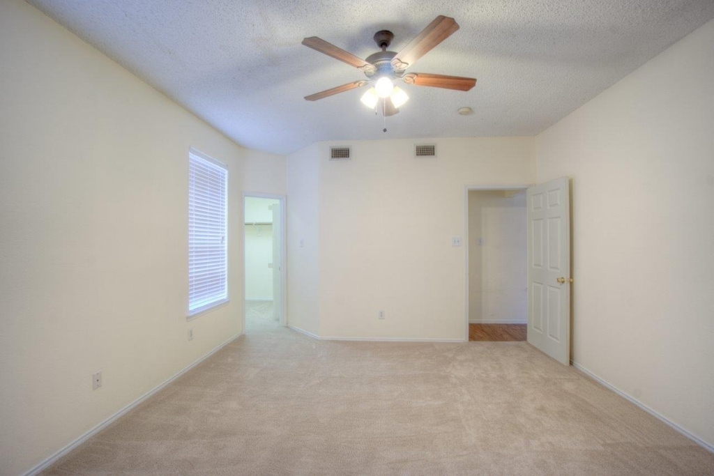 1369 Colby Drive - Photo 18