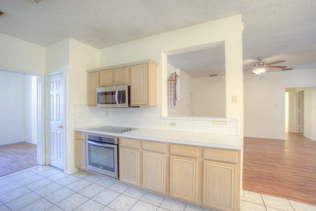1369 Colby Drive - Photo 15