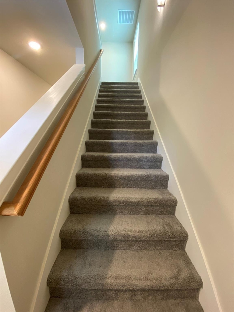 813 W Coffin Street - Photo 5
