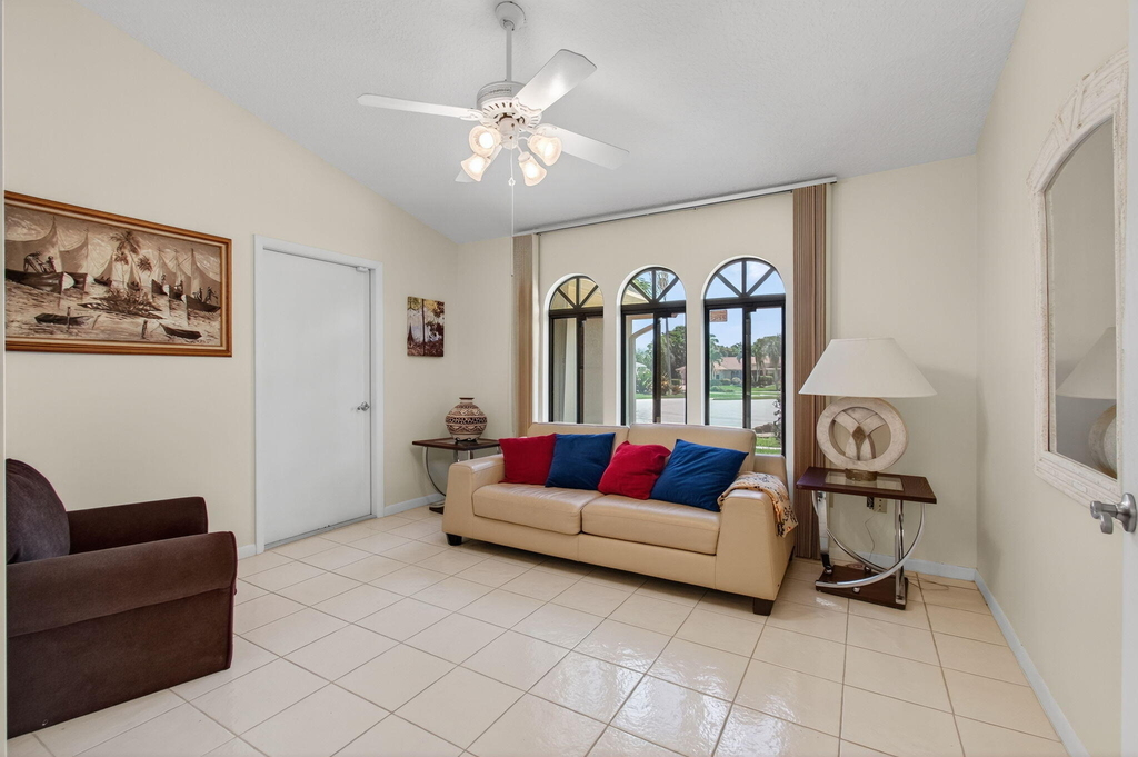 2925 Riviera Drive - Photo 21