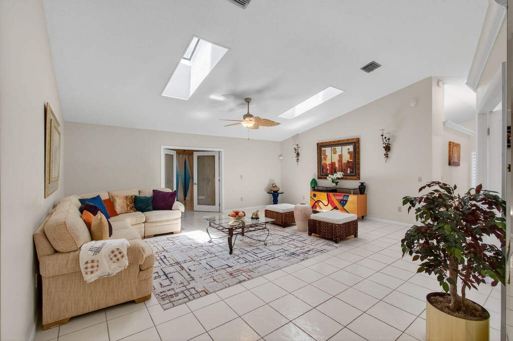 2925 Riviera Drive - Photo 11