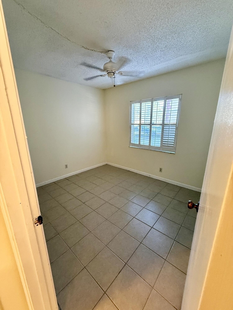 3764 N University Drive - Photo 8