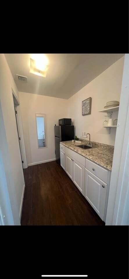 603 N J Street - Photo 4