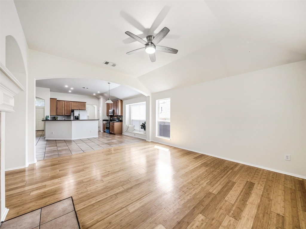414 Dartmoor Drive - Photo 12