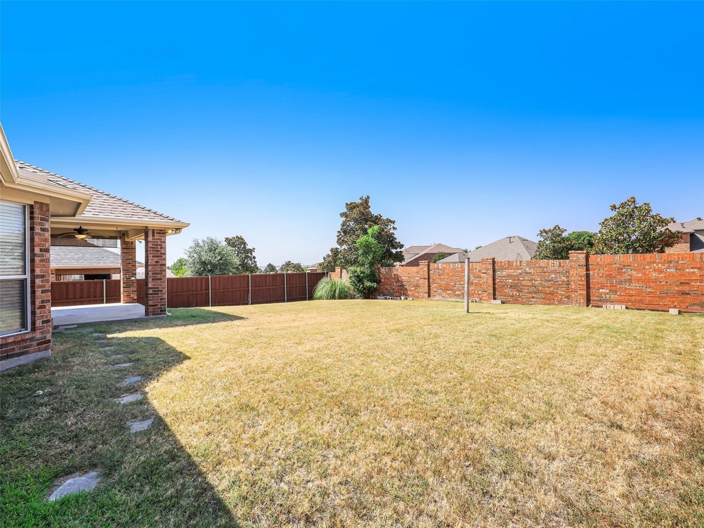 414 Dartmoor Drive - Photo 29