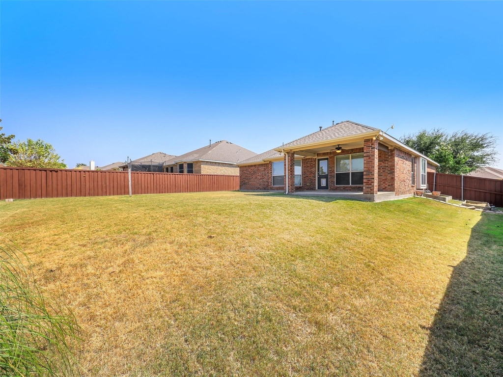 414 Dartmoor Drive - Photo 28