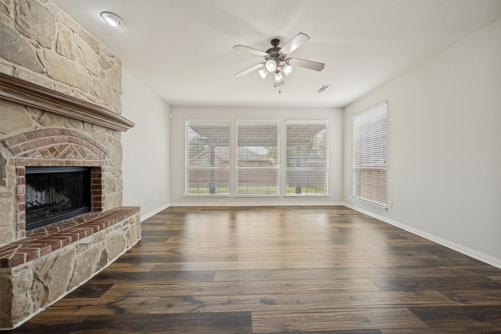 1148 Dayton Drive - Photo 5