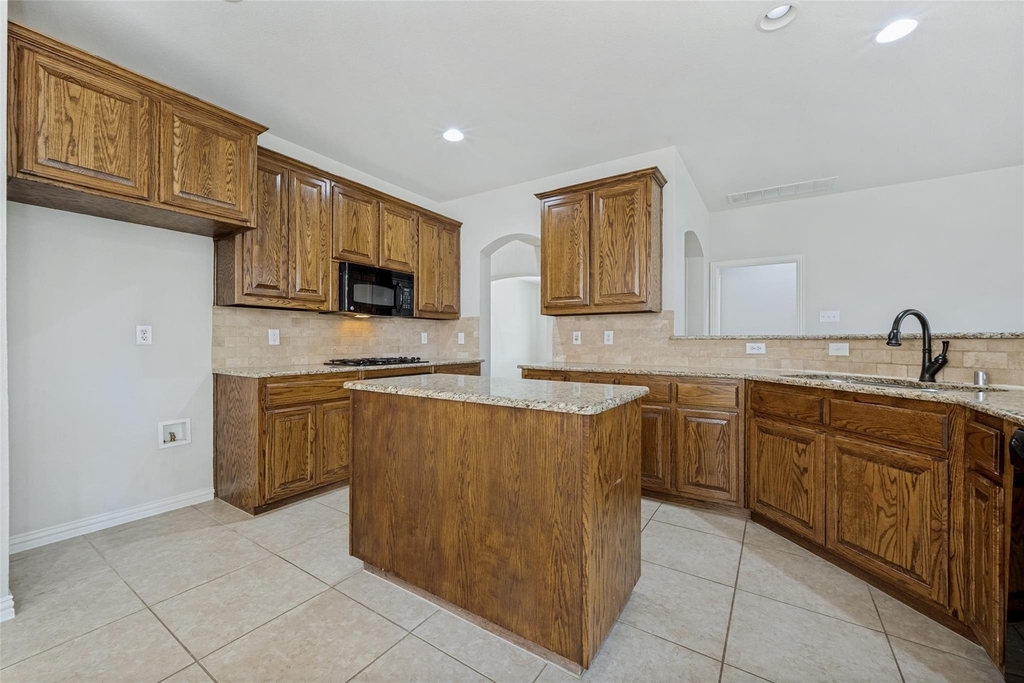 1148 Dayton Drive - Photo 8