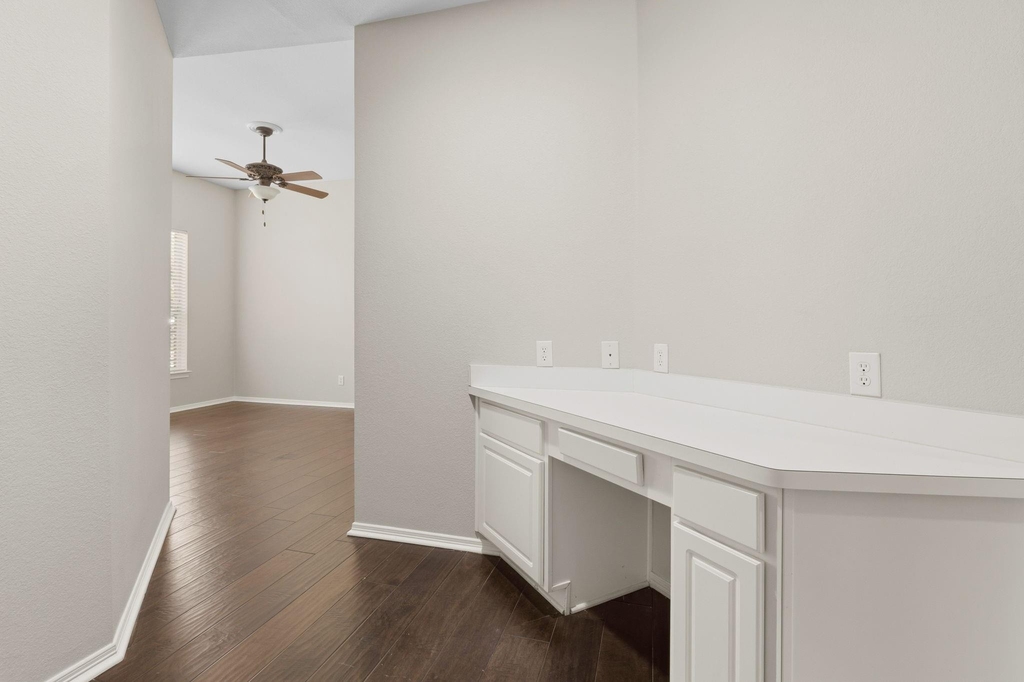 708 Hackberry Ridge Drive - Photo 22
