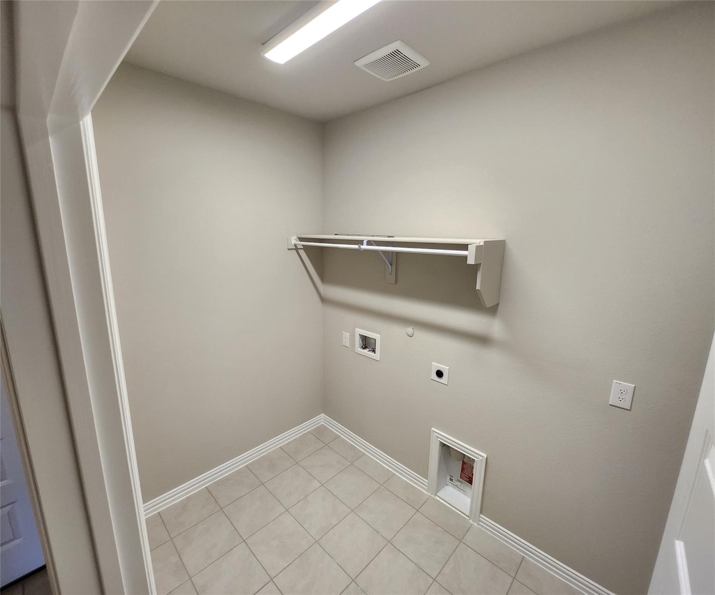 3812 Chalk Hill Avenue - Photo 21