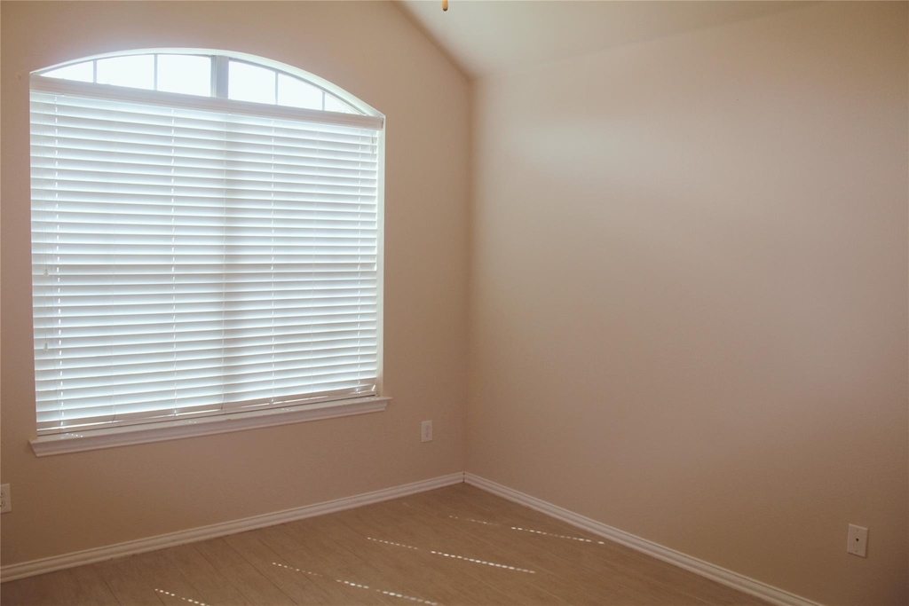 5913 Haven Lake Way - Photo 29
