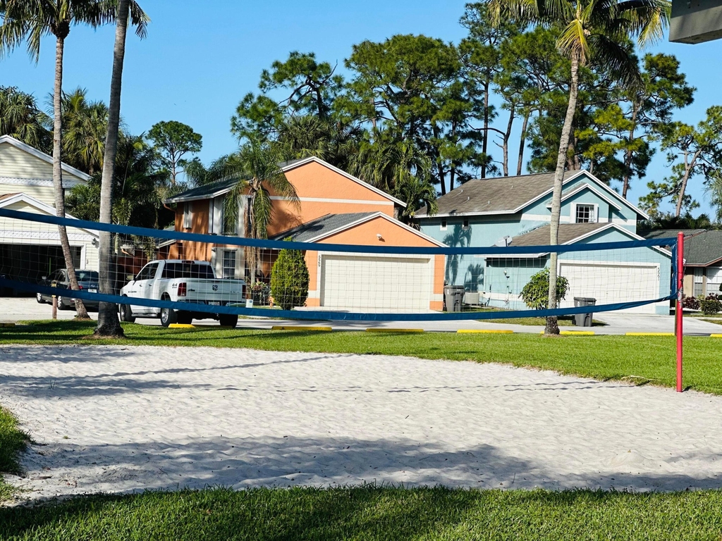 5780 Azalea Circle - Photo 10