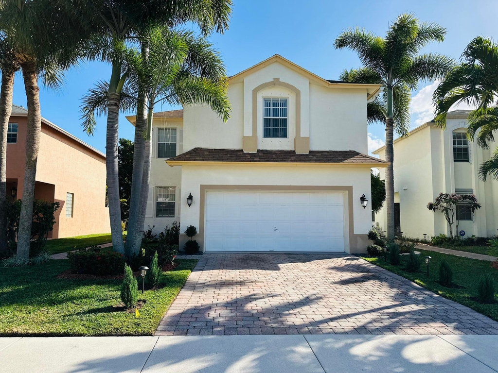 5780 Azalea Circle - Photo 1