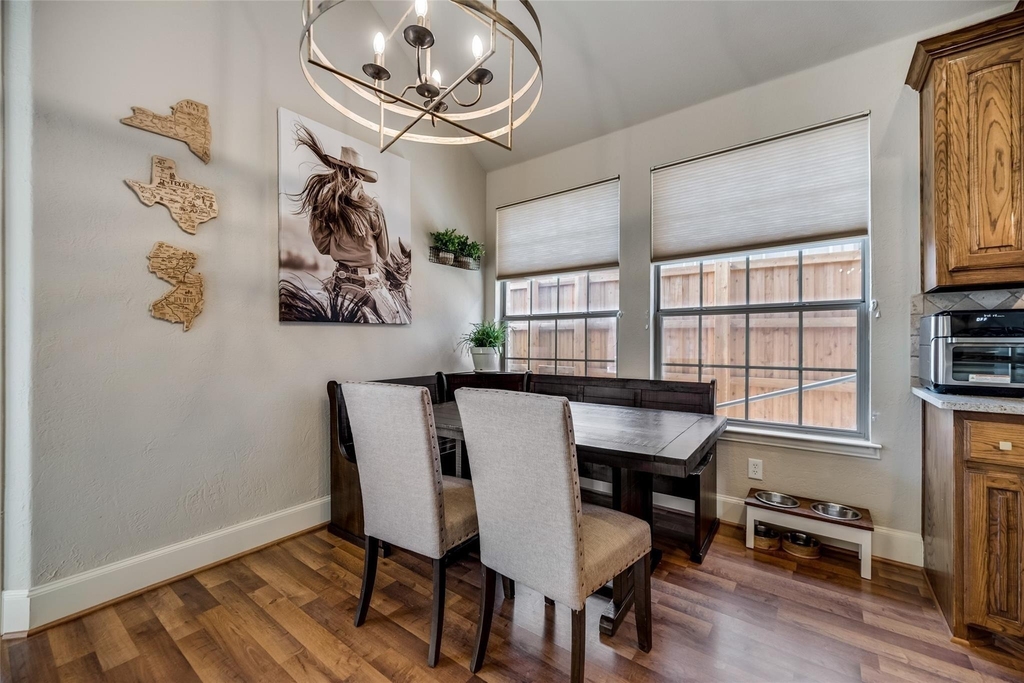 945 Pheasant Drive - Photo 11