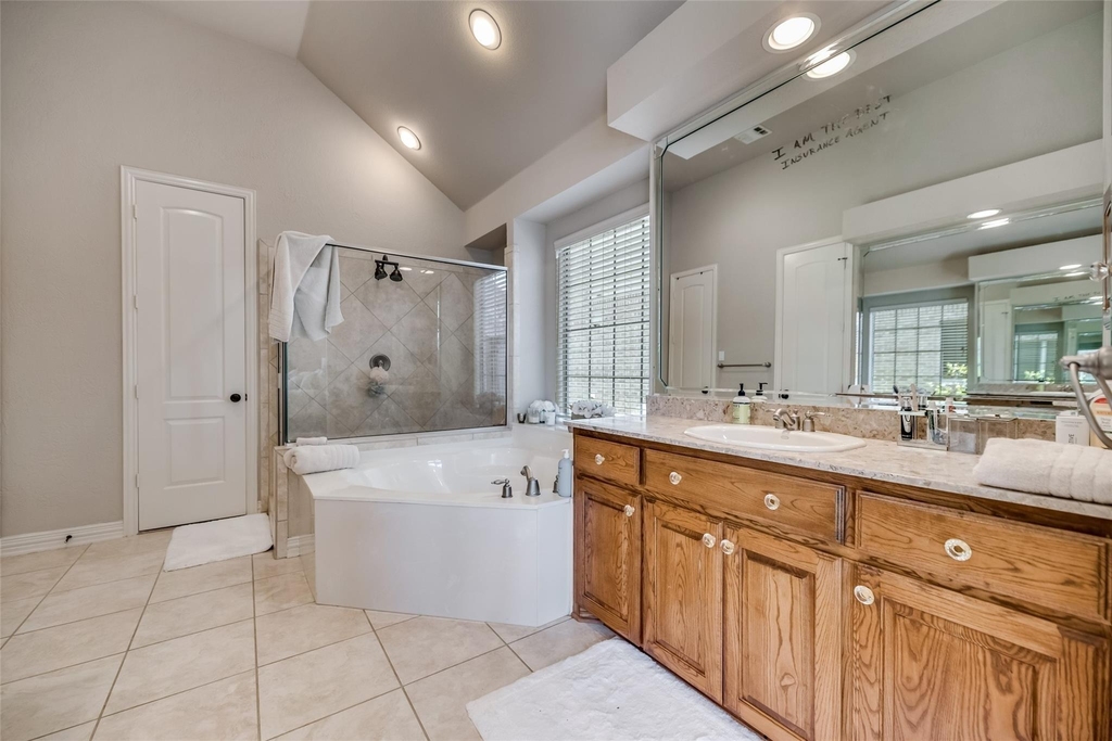 945 Pheasant Drive - Photo 18