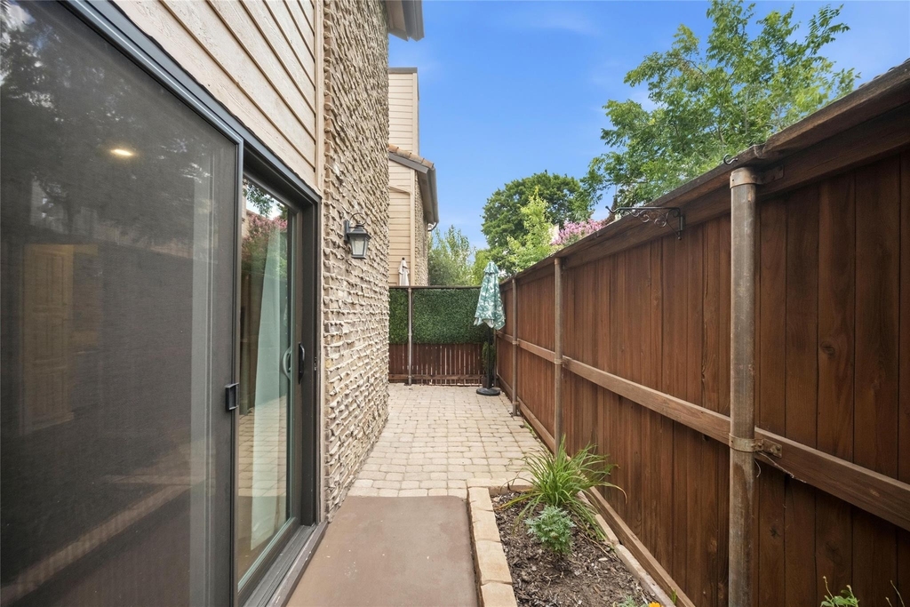 5626 Preston Oaks Road - Photo 31