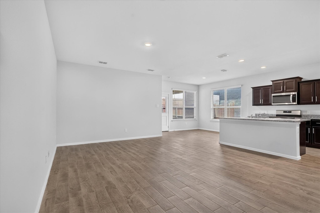 8613 Wildwest Drive - Photo 6