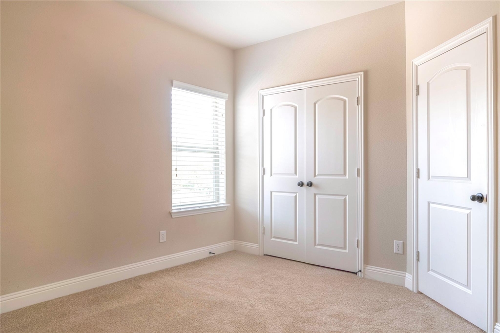 765 Huntingdon Street - Photo 15