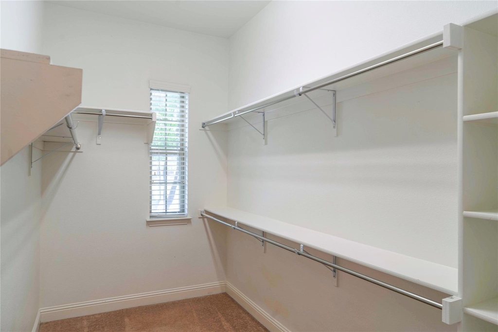 765 Huntingdon Street - Photo 8