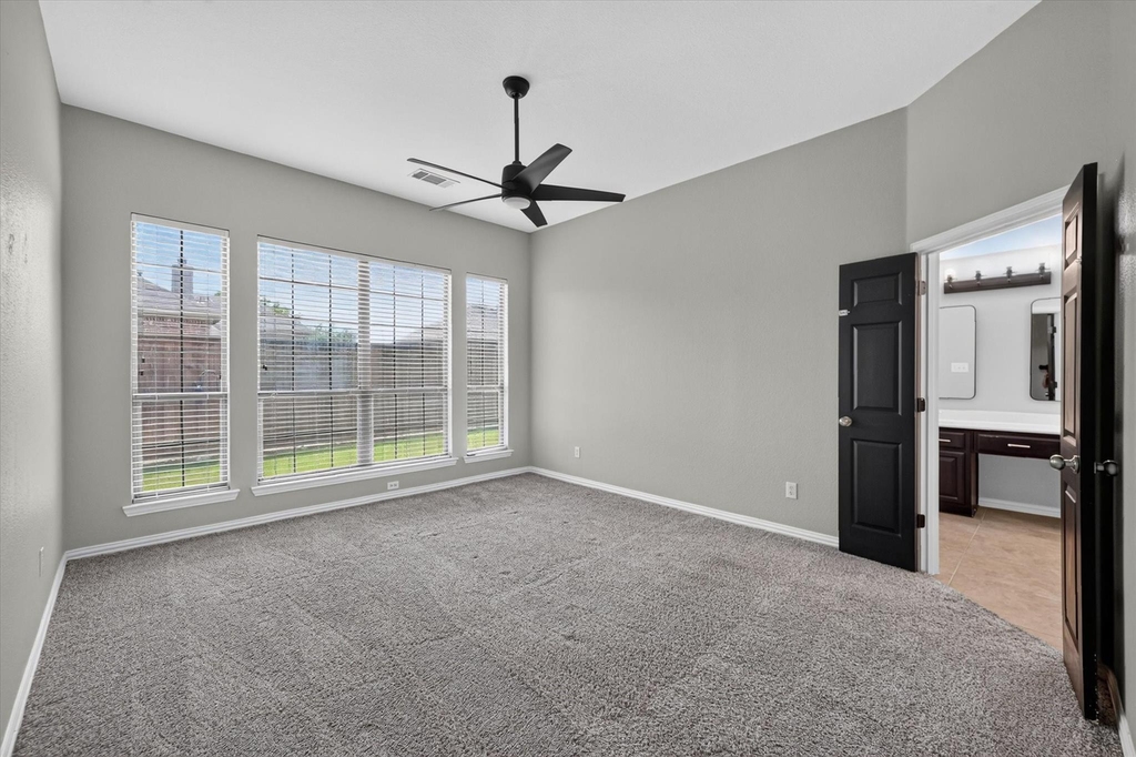 2416 Greenbrook Drive - Photo 8