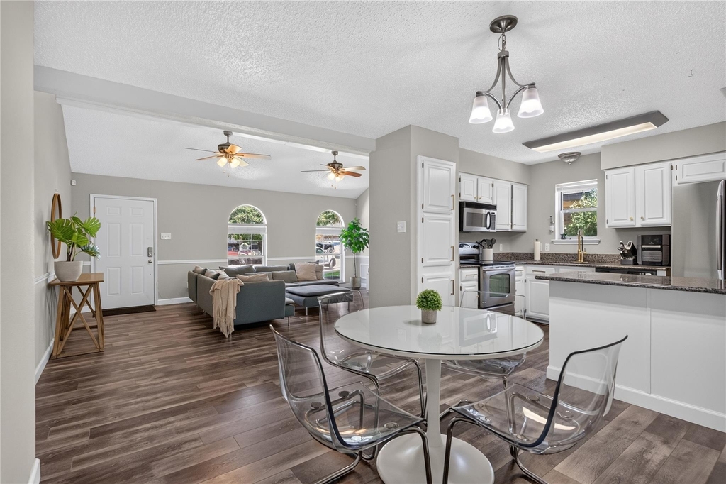 1200 Nicole Way - Photo 5
