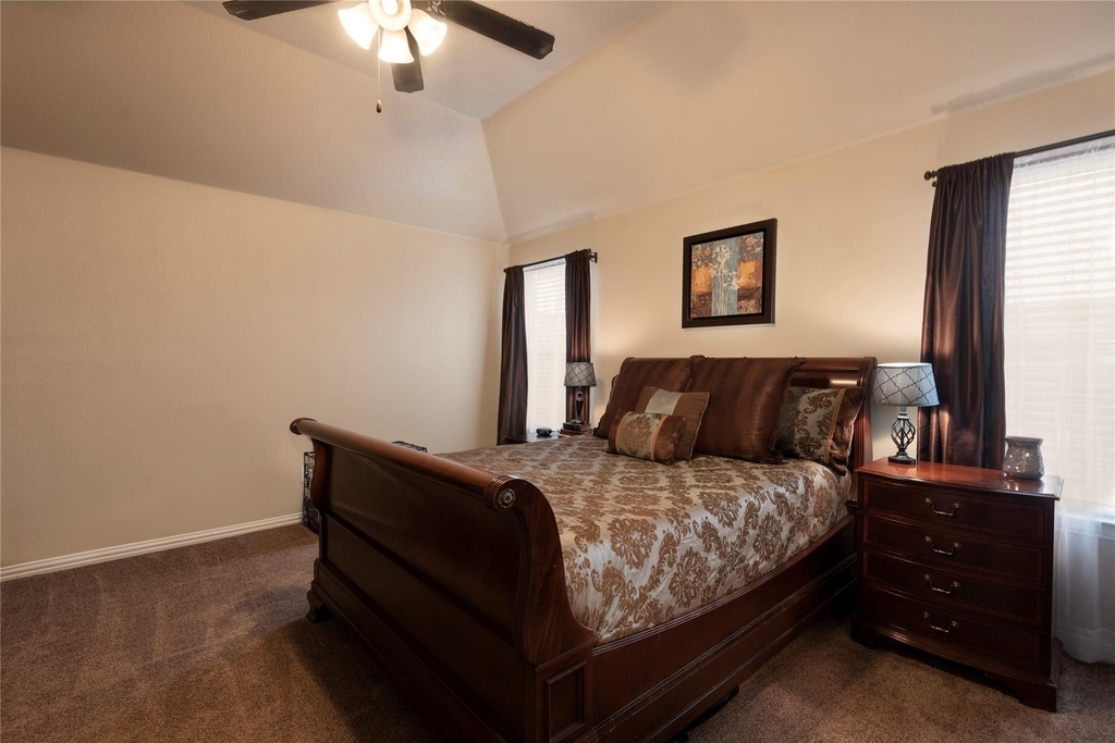 1010 Churchill Drive - Photo 13