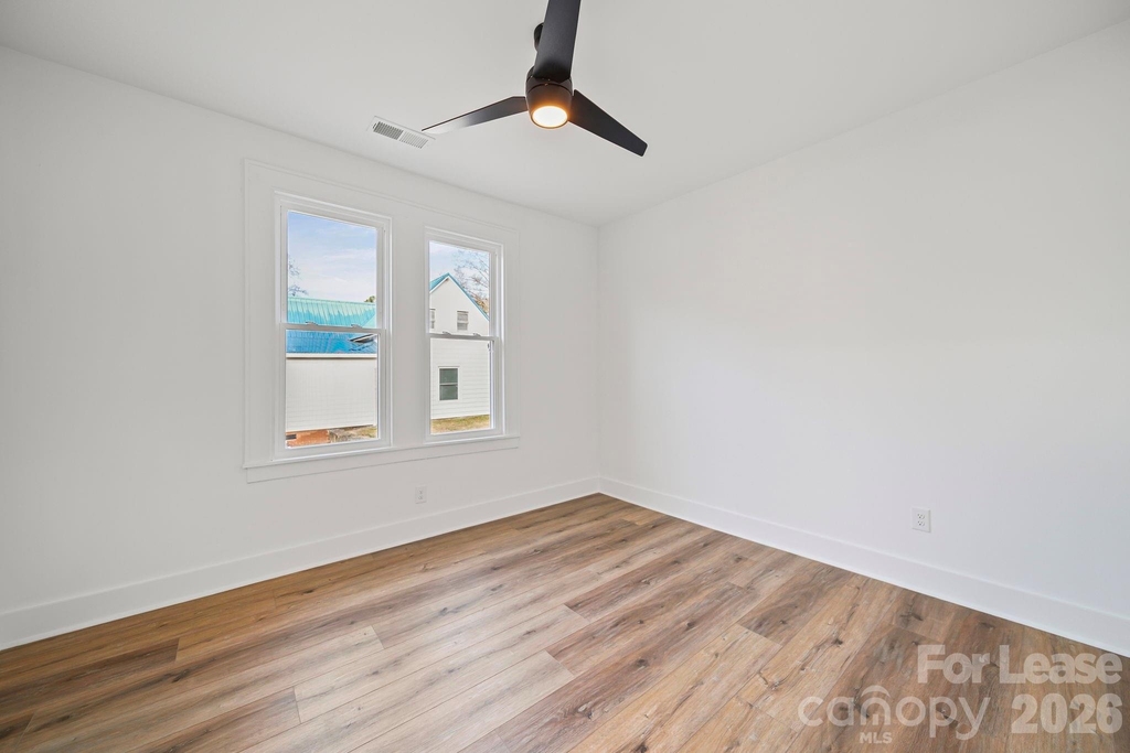 1703 Lowder Street - Photo 11