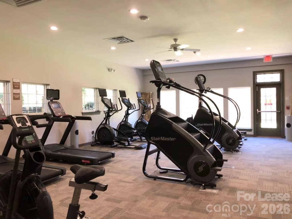 5016 Britannia Boulevard - Photo 28