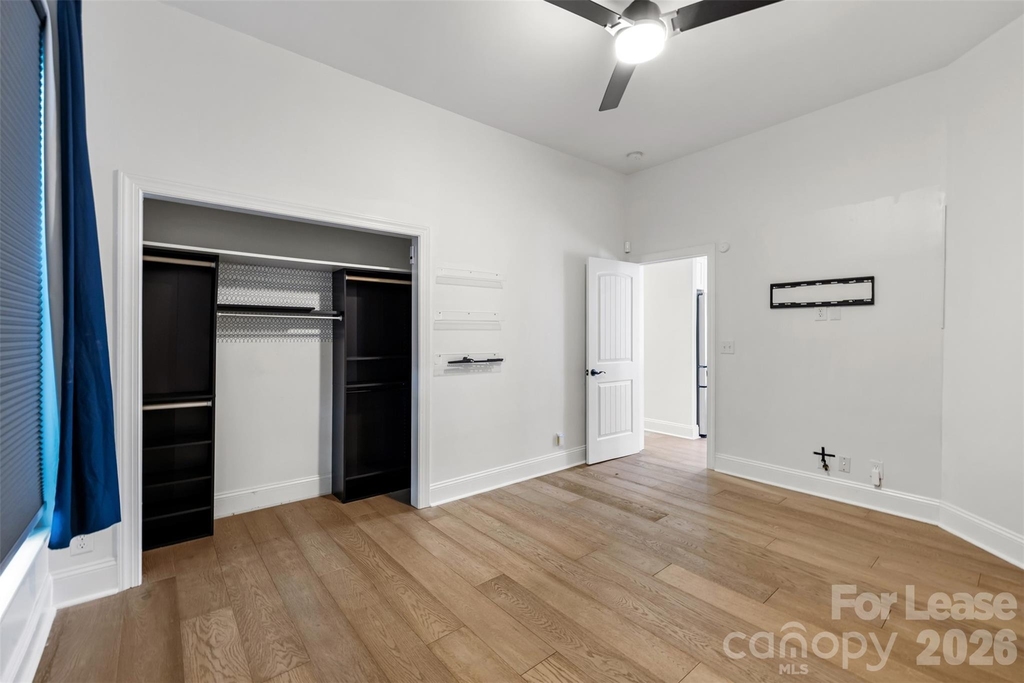 321 E Worthington Avenue - Photo 18