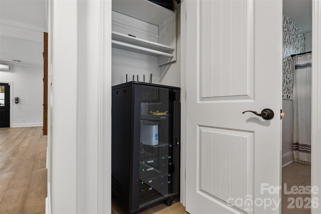 321 E Worthington Avenue - Photo 20