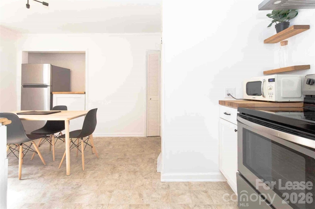1010 Rankin Avenue - Photo 3