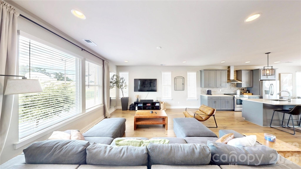 2115 Isom Street - Photo 23