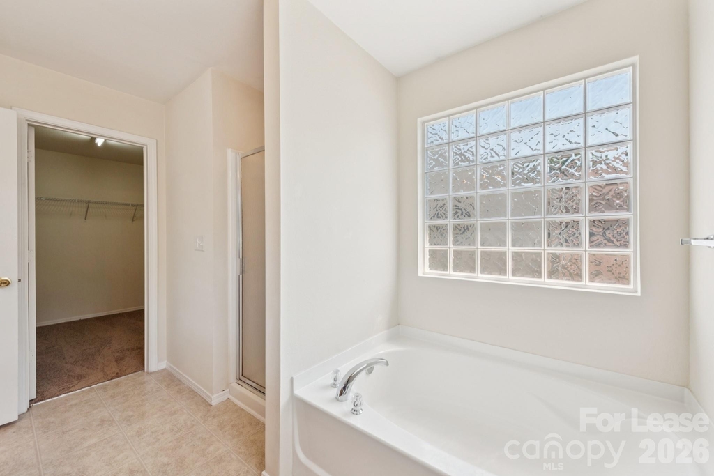 8605 Redding Glen Avenue - Photo 20