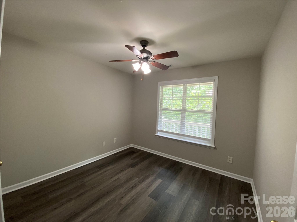 10310 Mcgoogan Lane - Photo 15