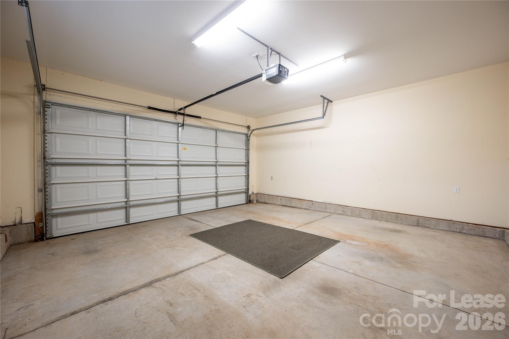 20264 Harroway Drive - Photo 36