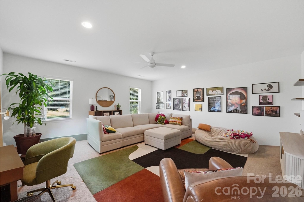 20264 Harroway Drive - Photo 31
