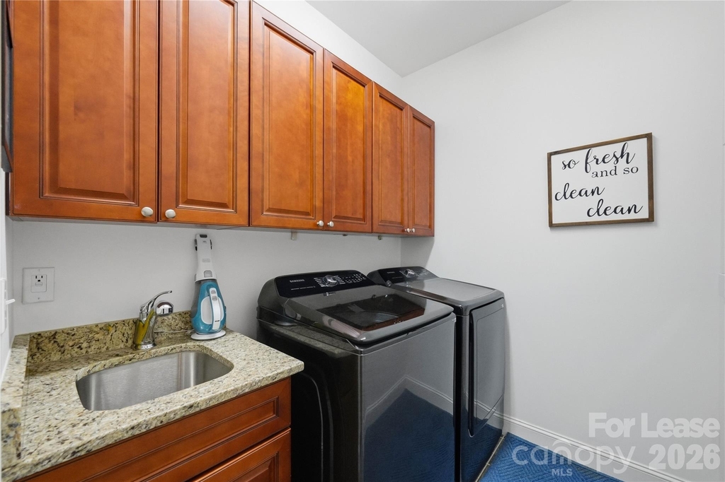 20264 Harroway Drive - Photo 29