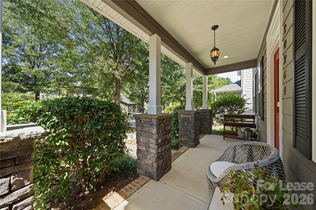 20264 Harroway Drive - Photo 2