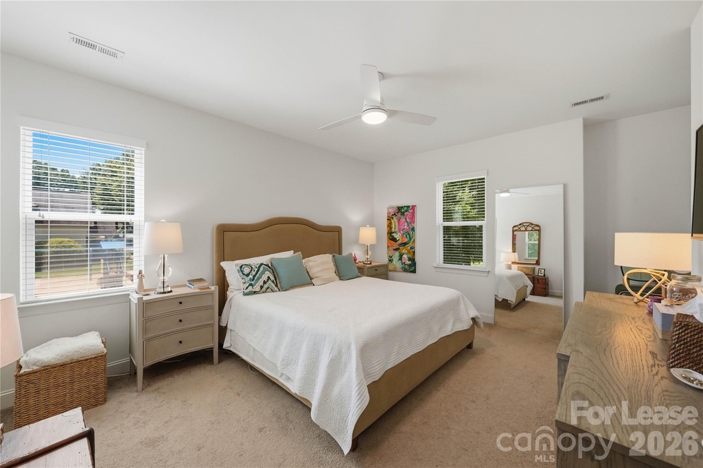 20264 Harroway Drive - Photo 24