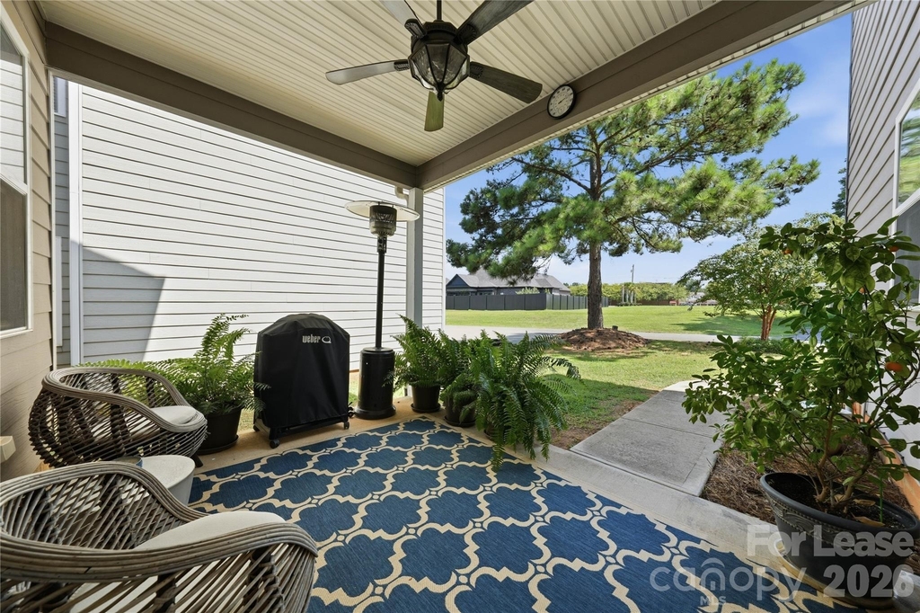 20264 Harroway Drive - Photo 33