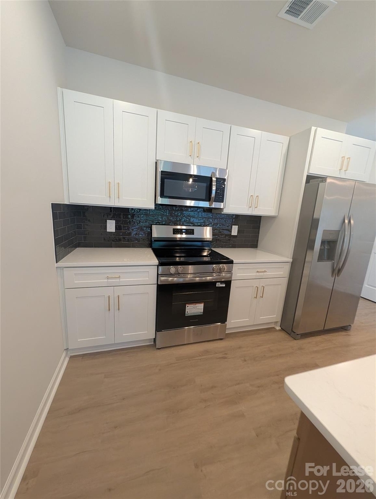 337 N Hoskins Road - Photo 21