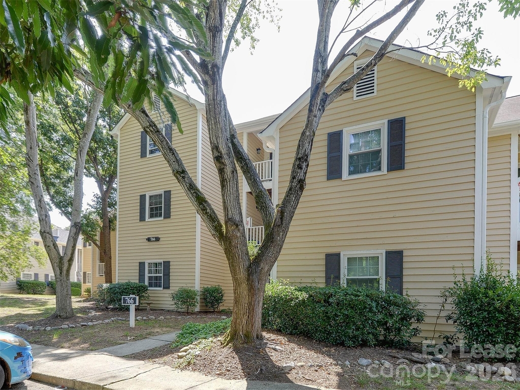 766 Marsh Road - Photo 35